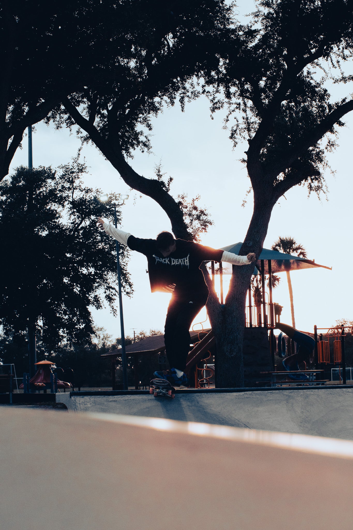 SKATER BOY Boxy Long Sleeve Tee